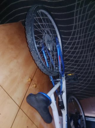 Bicicleta GT 60 Full Suspension