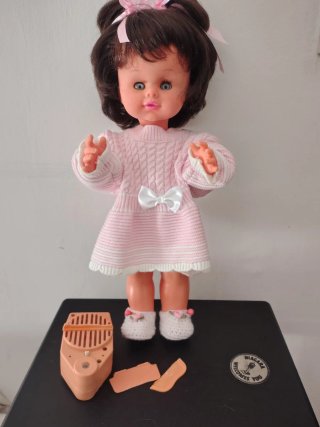 Bellissima bambola vintage Michela Sebino. Anni 70
