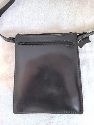 BOLSO BANDOLERA CUERO NEGRO