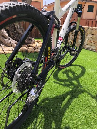 Bicicleta Felt Doble Suspensión