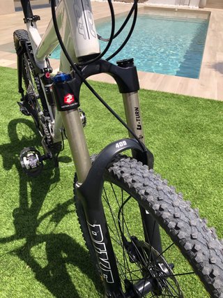 Bicicleta Felt Doble Suspensión