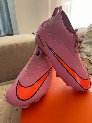Botas de Fútbol Nike Mercurial Rosas
