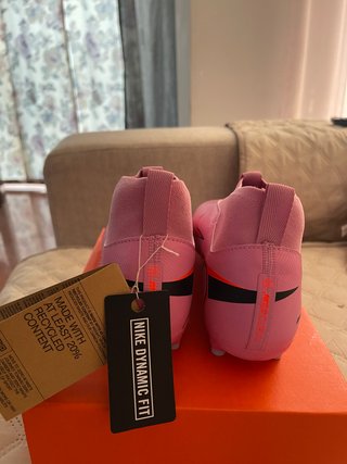 Botas de Fútbol Nike Mercurial Rosas