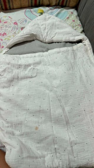 Ropa de bebe,cotchesito,cuna y portabebes