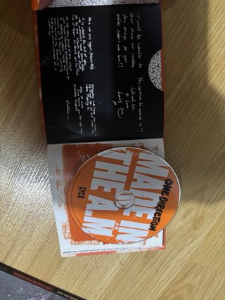 CD One Direction Made in the A.M. Deluxe