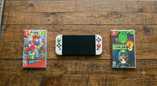 Nintendo Switch OLED + 2 Juegos