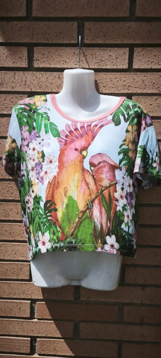 Camiseta corta Desigual floral pájaros talla única