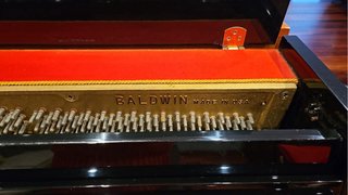 Piano Vertical Baldwin (americano)