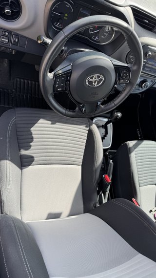 Toyota Yaris hibrido 2017 con garantia toyota