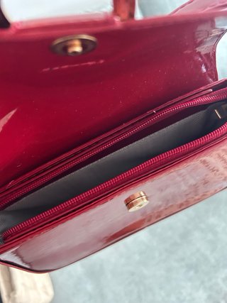 Bolso rojo charol