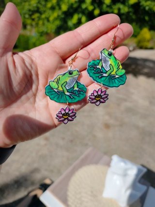 Pendientes rana