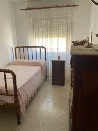 Lote Rústico: Cama + Mesilla