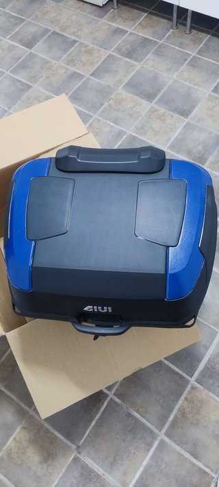 Baúl Givi B45+ 45L