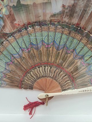 Abanico Art Nouveau