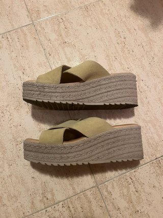 Sandalias de esparto beige/verde lima