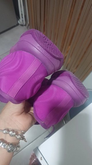 Zapatillas Baloncesto Moradas y Verdes