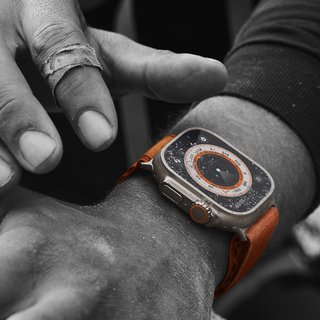Apple Watch Ultra 49mm titanio GPS