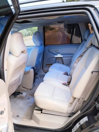 Volvo XC90 2004