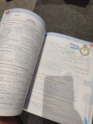 Gramatika 4, DBH euskara eta literatura : I.bai...