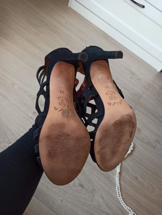 Sandalias Unisa Negras Tacon Usadas Una Vez