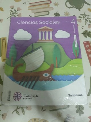 Ciencias sociales. 4 primaria.Santillana.