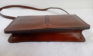 BOLSO BANDOLERA  o MANO CUERO MARRÓN