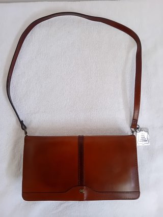 BOLSO BANDOLERA  o MANO CUERO MARRÓN