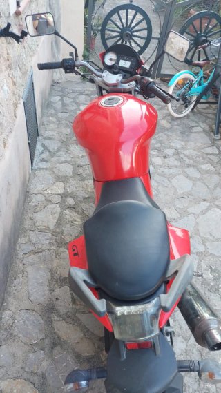 Hyosung GT Comet 125 2016 Roja