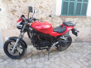 Hyosung GT Comet 125 2016 Roja