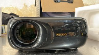 - NexiGo proyector películas aire libre 1080p