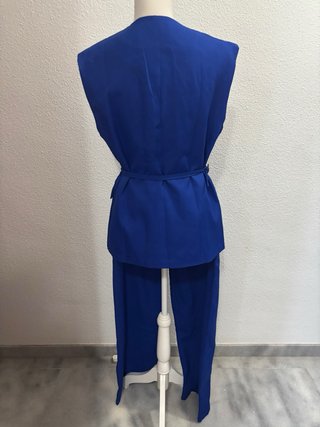 Traje chaleco y pantalón azul