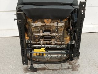 ASIENTO DELANTERO DERECHO BMW SERIE 1 BERLINA 5P