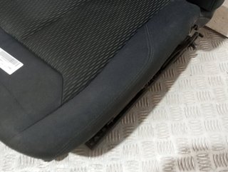 ASIENTO DELANTERO DERECHO BMW SERIE 1 BERLINA 5P