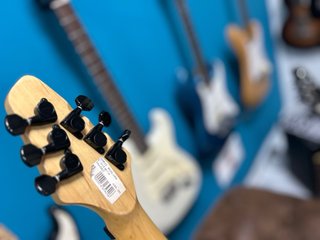Samick Blues Saraceno Guitarra Vintage