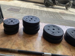 Pack Musculación 95kg Discos + 2 Barras