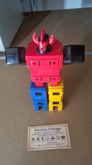 K0905NN-Megazord Power Rangers Bandai 1991Marchon