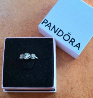 Anillo Pandora Corazones Talla 54 Plata S925