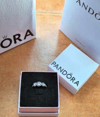 Anillo Pandora Corazones Talla 54 Plata S925