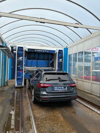 Audi A4 2024