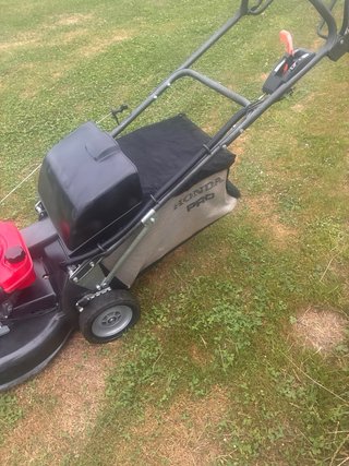 Cortacésped Honda HRh536 profesional