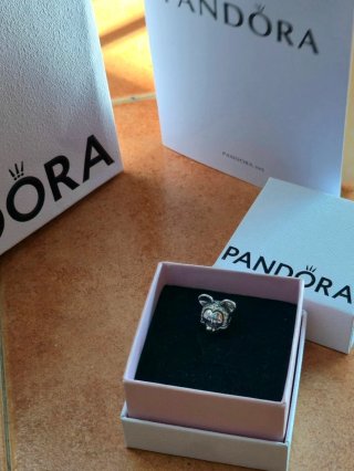 Charm Pandora x Disney Mickey Mouse Plata S925