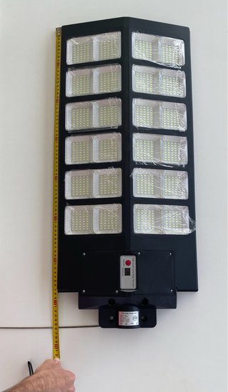 Foco Solar HU 3000W - 30.000mAh bateria