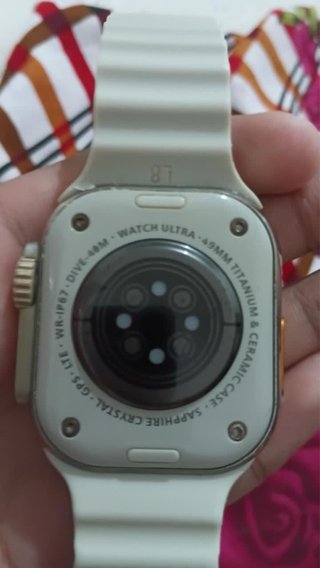 Reloj Smartwatch Plata y Blanco