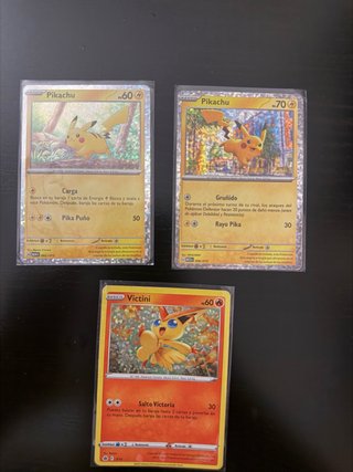 Lote Cartas Pokémon Pikachu Holo + Victini Promo