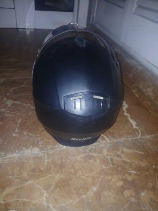 Casco de moto negro UNIK