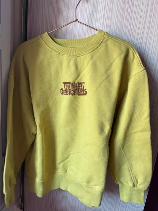 Sudadera Zara verde pistacho de niño talla 11/12