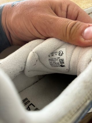 Zapatillas Lacoste azules y blancas