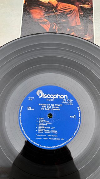 LP Vinilo “Sliding By” JOE VENUTI