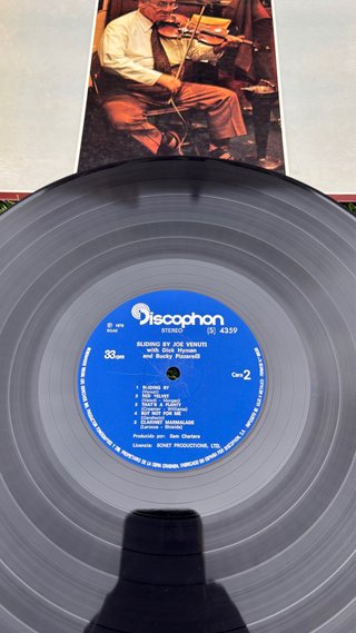 LP Vinilo “Sliding By” JOE VENUTI