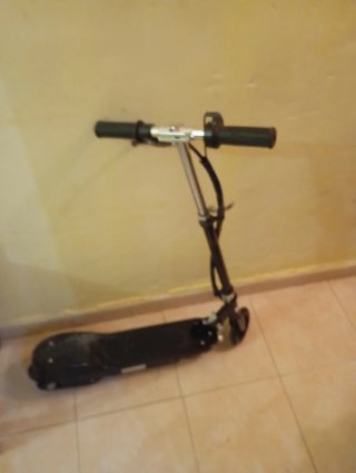 Trotinette eléctrica para piezas